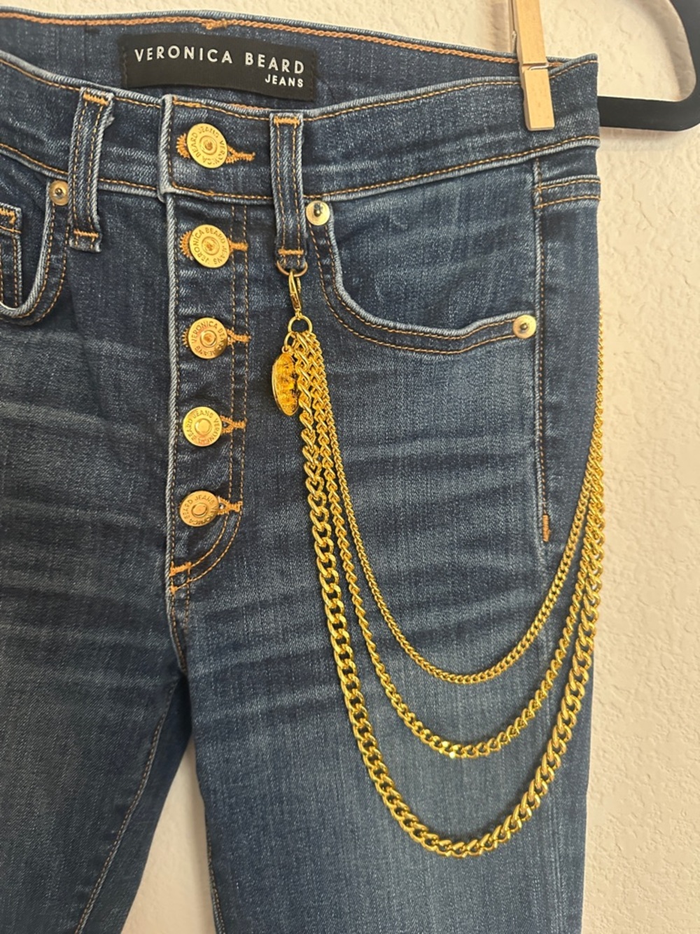 Veronica Beard Debbie embellished button butterfly stretch jeans 24 - Picture 4 of 9